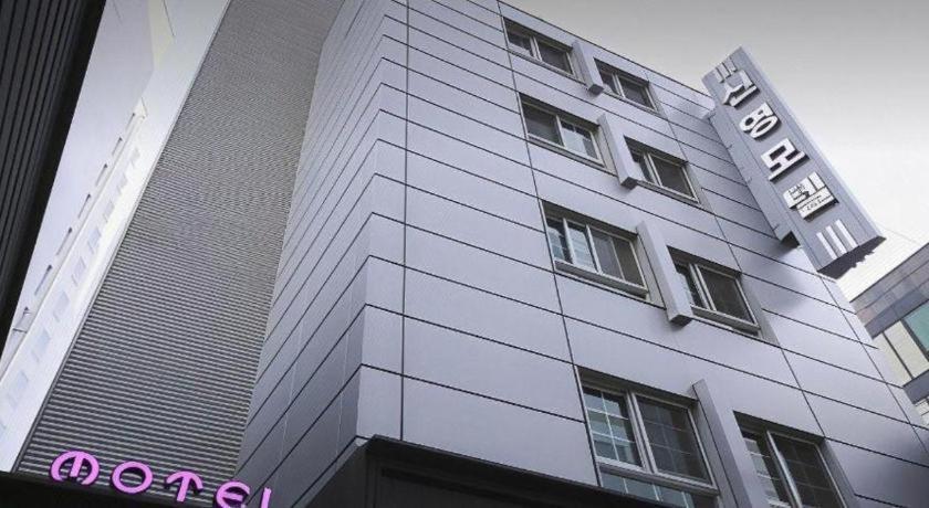 Sinyoung Motel Seoul Exterior photo
